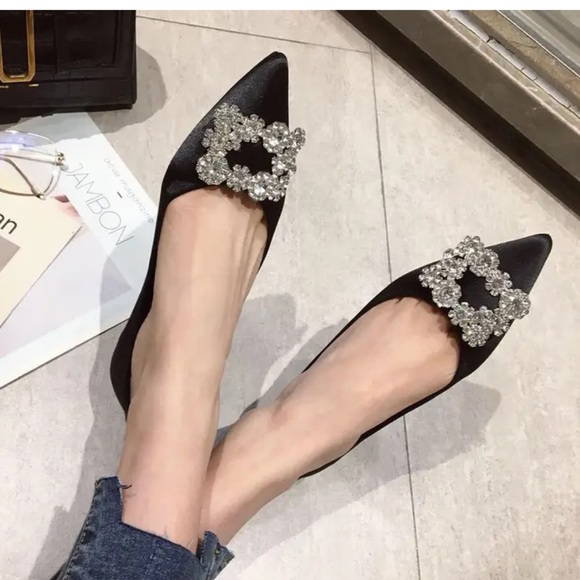 ✨Satin Flats✨ - Picture 1 of 8